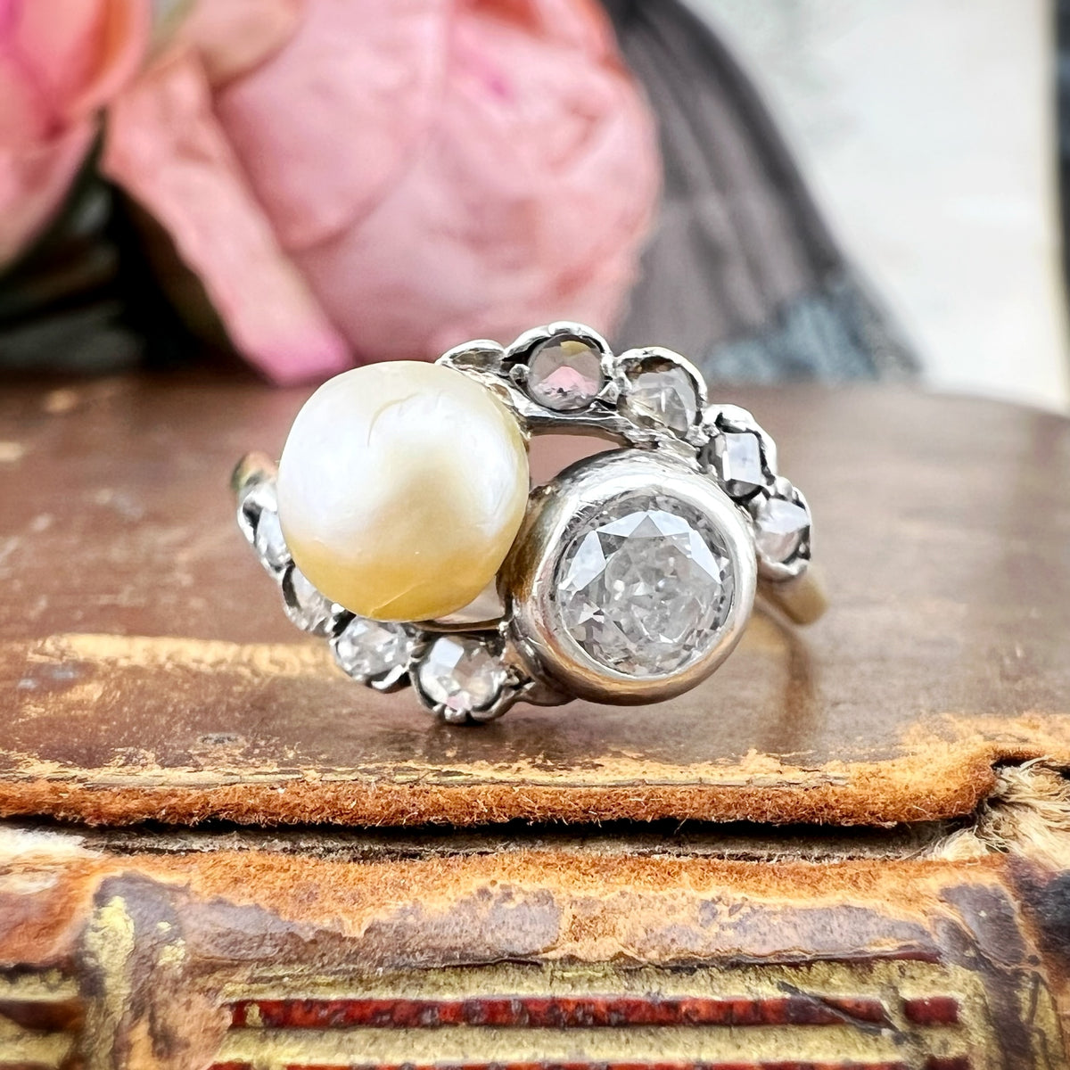 Anello Toi et Moi con perla naturale e diamante – Italia, circa 1900-1920