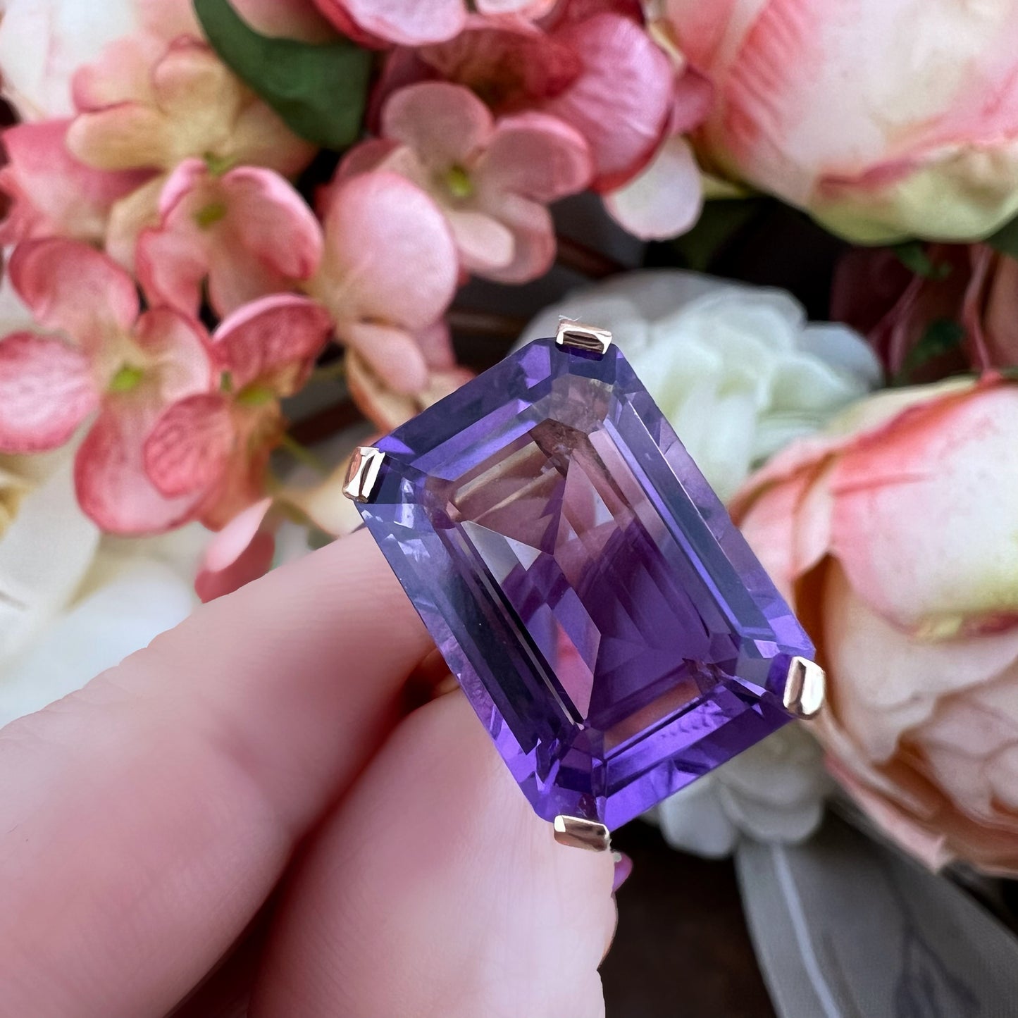 Anello Cocktail in oro 9k con ametista da 12 ct. Birmingham 1960