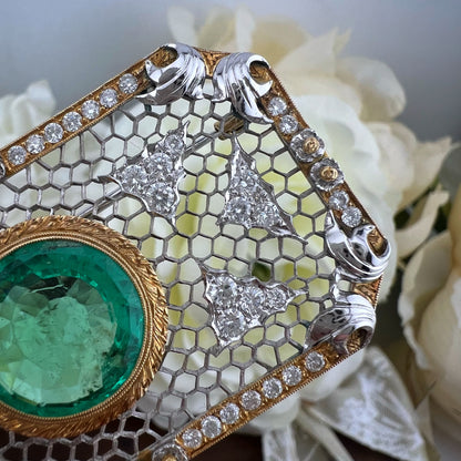 Rara e importante spilla Art Déco con smeraldo colombiano da 7 carati