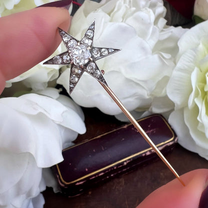 Spillone con stella, diamante Old Mine e diamanti a rosetta per totali 3 carati - XIX secolo