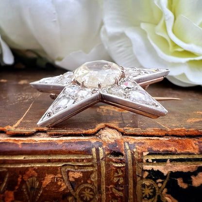 Spilla a stella con diamante a rosa anversese da 3 ct totale diamanti 5 ct - XIX secolo
