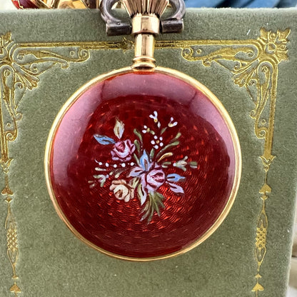 Orologino spilla (brooch watch) in oro 18 k e smalti. Italia 1950