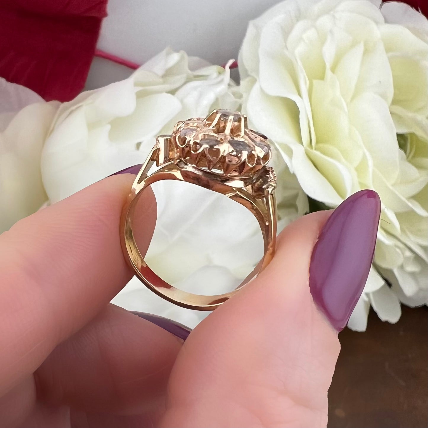 Anello veneziano a fiore in oro 18 ct e diamanti a rosetta