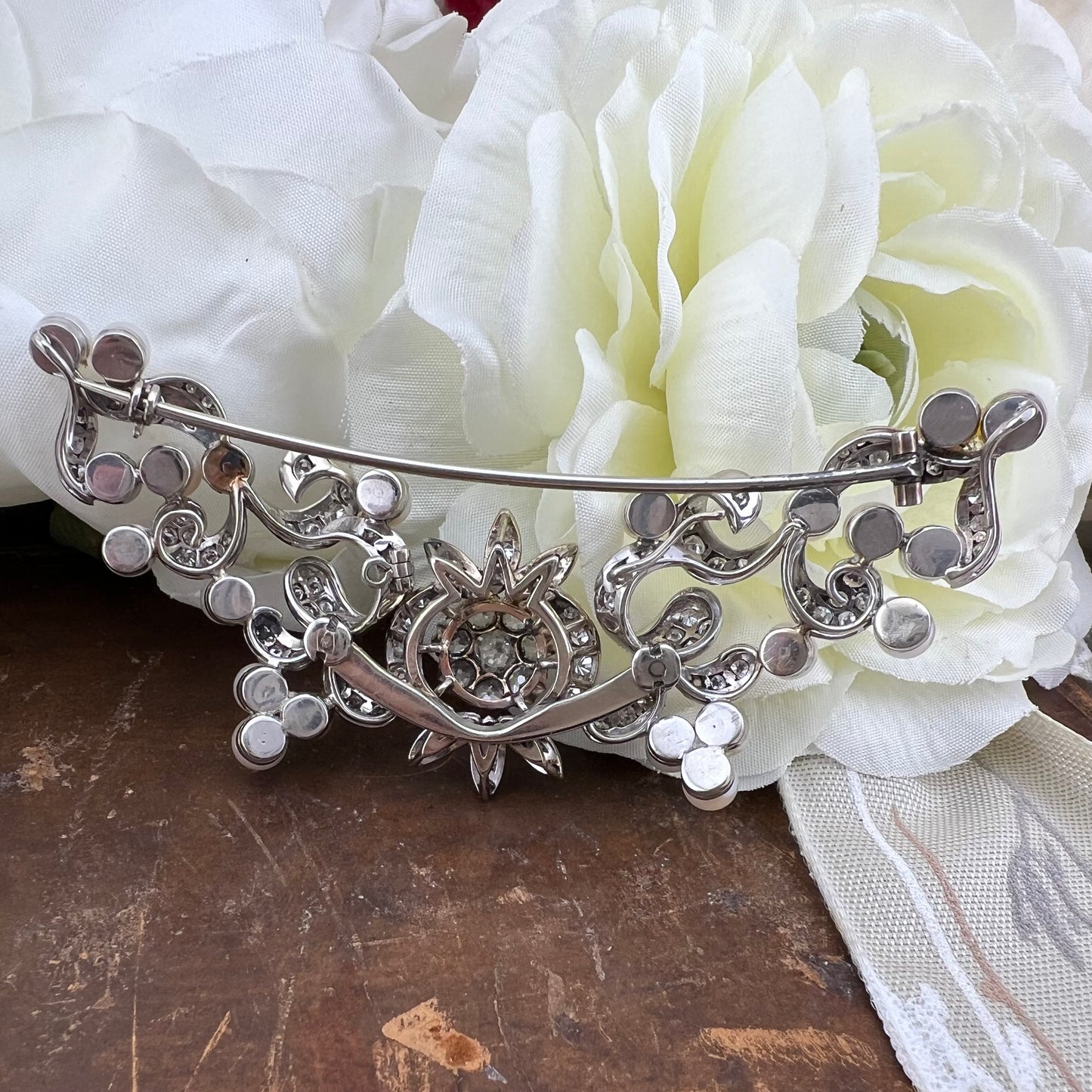 Pendente, diadema, spilla in oro 18 k diamanti old mine, perle - gioiello trasformabile anni ‘30