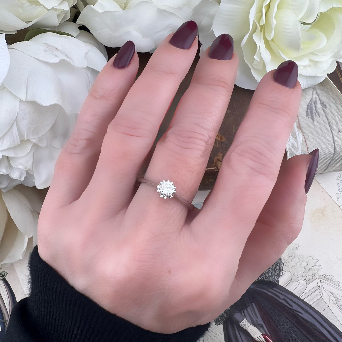 Anello Solitario in Oro Bianco 18K con Diamante Brillante 0.27 ct