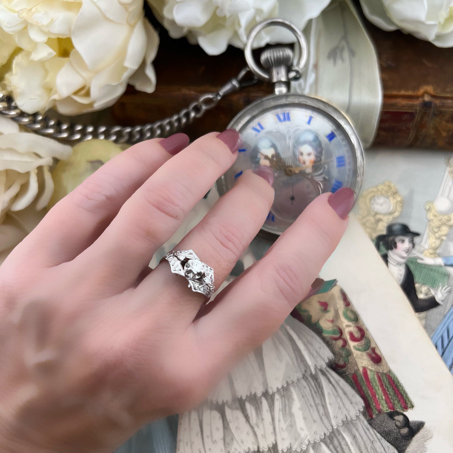 Anello Art Déco in Platino e Diamanti (ca. 1920)