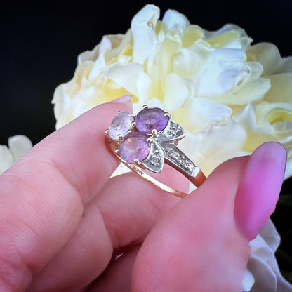 Anello vintage in oro con topazi viola e rosa – Inghilterra