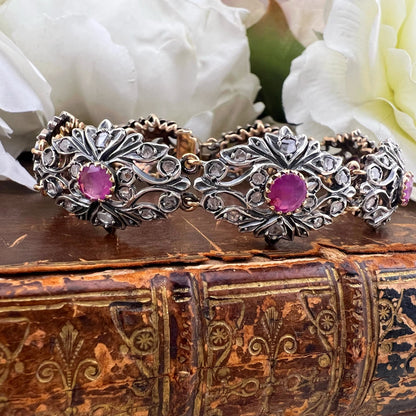 Bracciale con rubini e diamanti a rosetta in oro 18 ct e argento