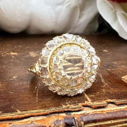 Grande anello Margherita in oro giallo 18 kt con diamanti antichi – Primi ’900