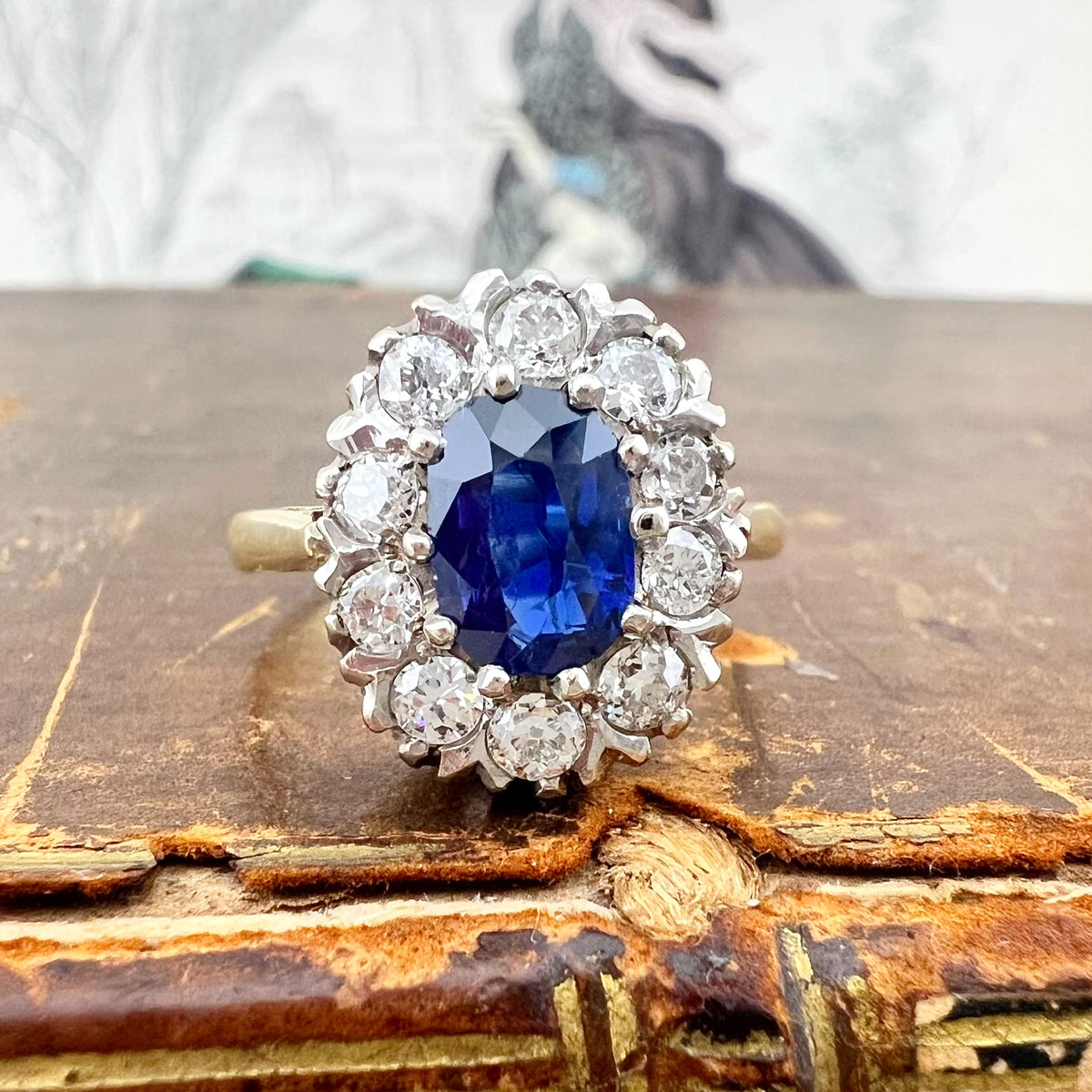 Anello margherita con zaffiro e diamanti old mine – oro giallo 18 k