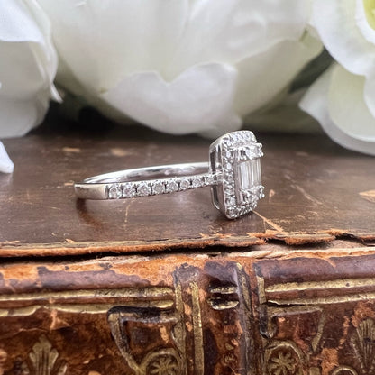 Anello pre loved oro bianco 18 ct e diamanti