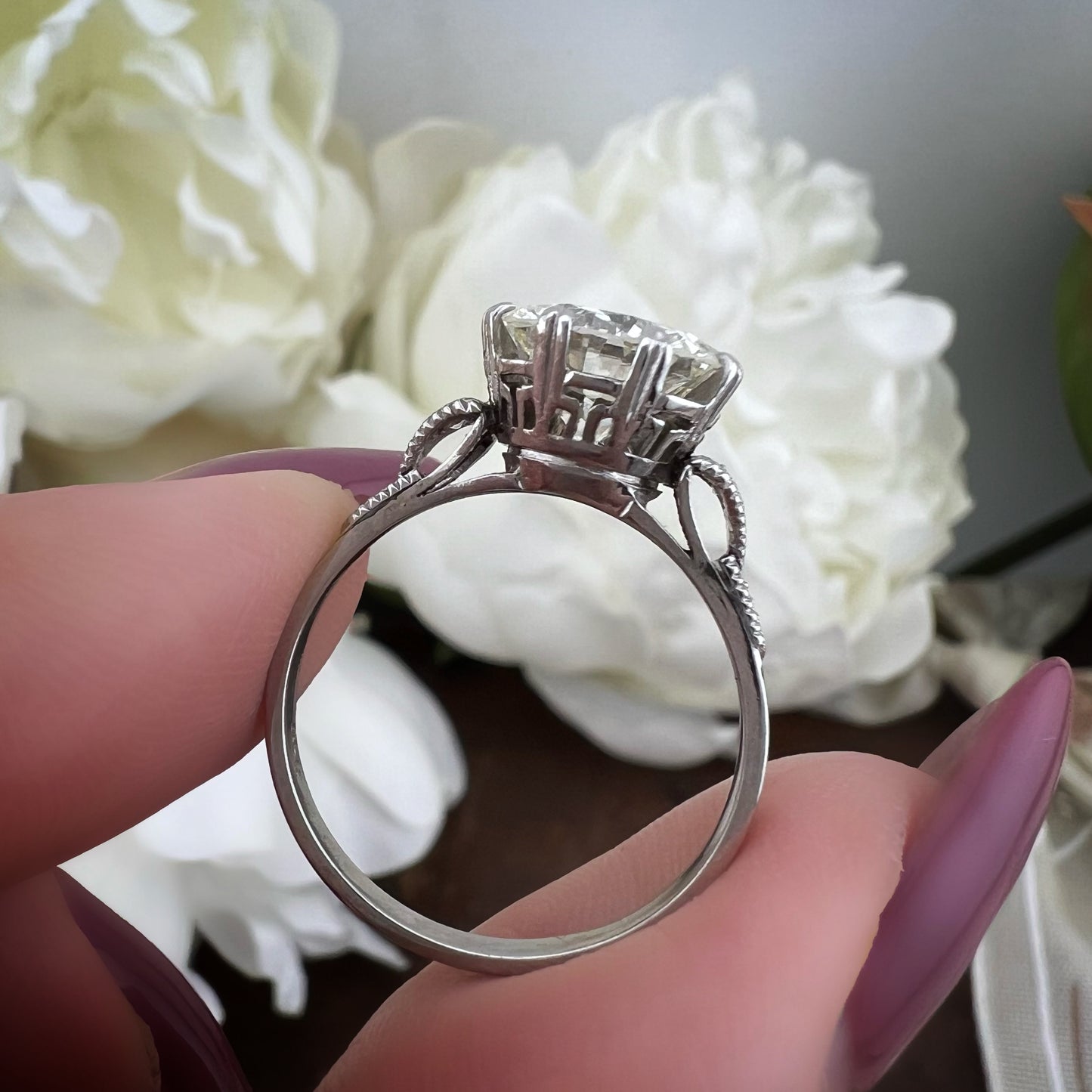 Anello solitario primi ‘900 in platino con diamante 2.70 ct certificato IGI/HRD – Gioiello antico originale