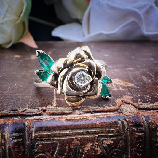 🌹 Anello vintage “Rosa” con diamante e smeraldi colombiani – Franklin Mint, USA – Oro 14 ct