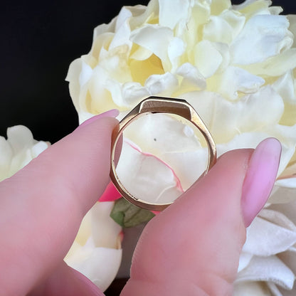Anello piccolo chevalier vintage in oro con onice – Birmingham 1971