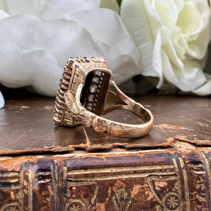 Parure ottocentesca veneziana con Moretti in materiale lapideo e diamanti a rosetta. Oro 18 ct