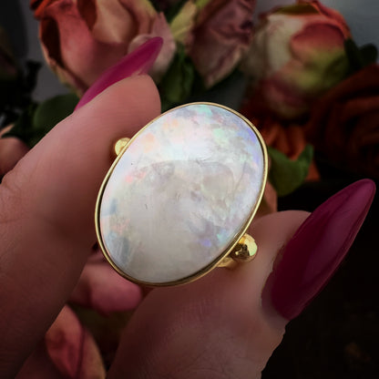 Anello vintage con Opale Australiano da 6 ct in Oro Giallo 18 Carati