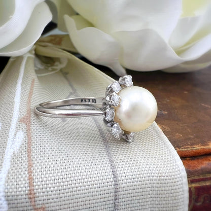 Anello Vintage Asprey in Oro Bianco 18 ct con Perla e Diamanti