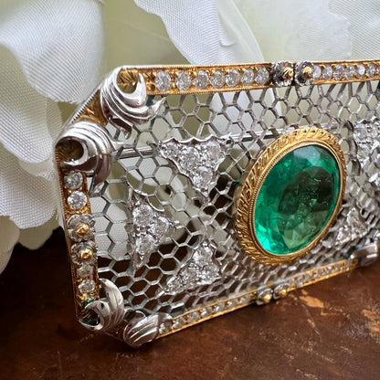 Rara e importante spilla Art Déco con smeraldo colombiano da 7 carati