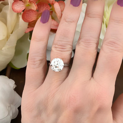 Anello solitario in oro 18k con diamante da 3.90 ct.