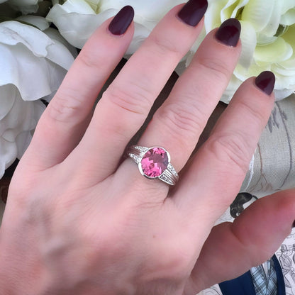 Anello con tormalina, diamanti, oro bianco 18 ct