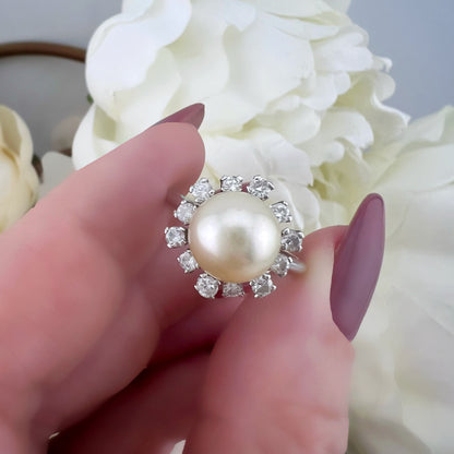 Anello Vintage Asprey in Oro Bianco 18 ct con Perla e Diamanti