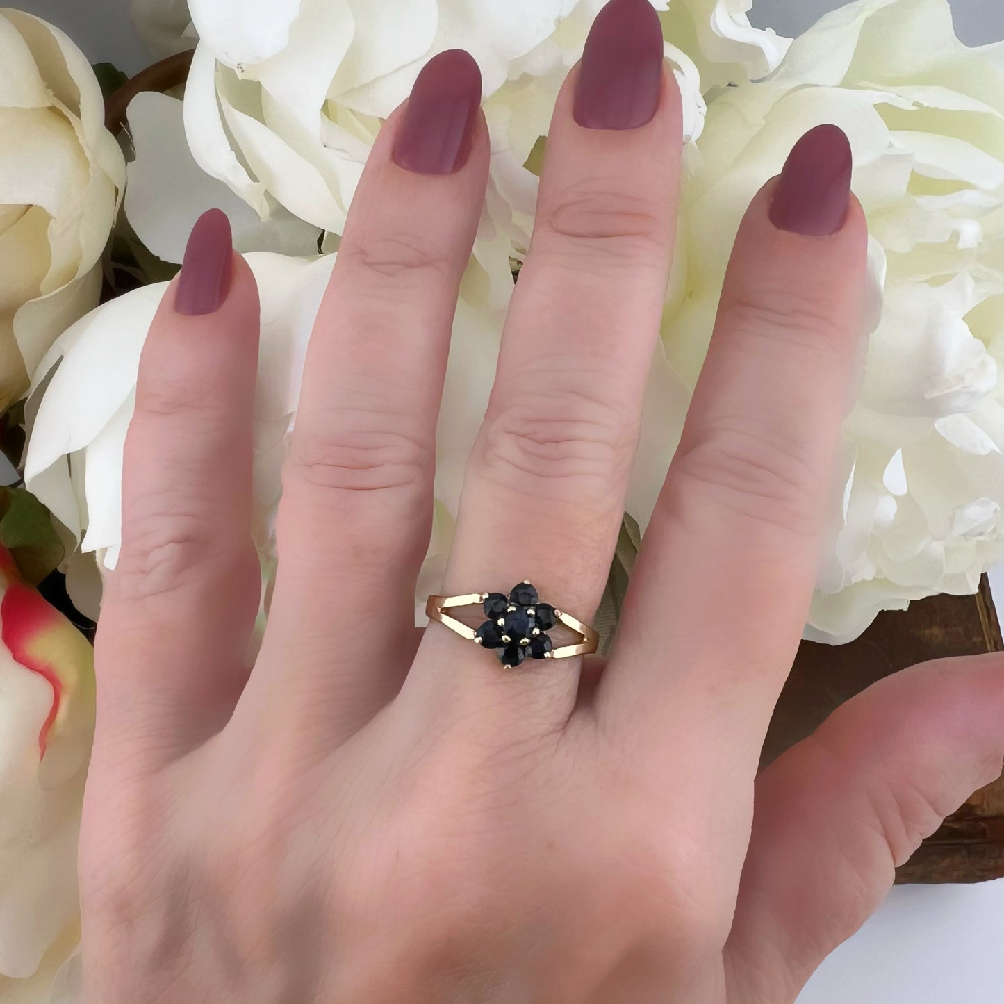 Anello vintage di Edimburgo piccola margherita di zaffiro