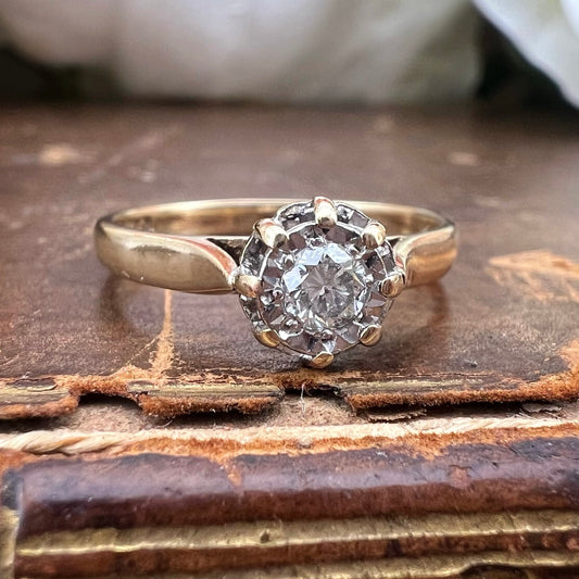 Solitario vintage con diamante da 0.15 in oro giallo 9k