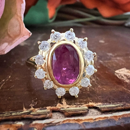 Anello Margherita Vintage in Oro 18 kt con Rubino Birmano Naturale e Diamanti