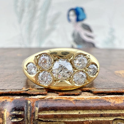 Anello con 7 diamanti old mine – Europa, fine Ottocento/primi Novecento