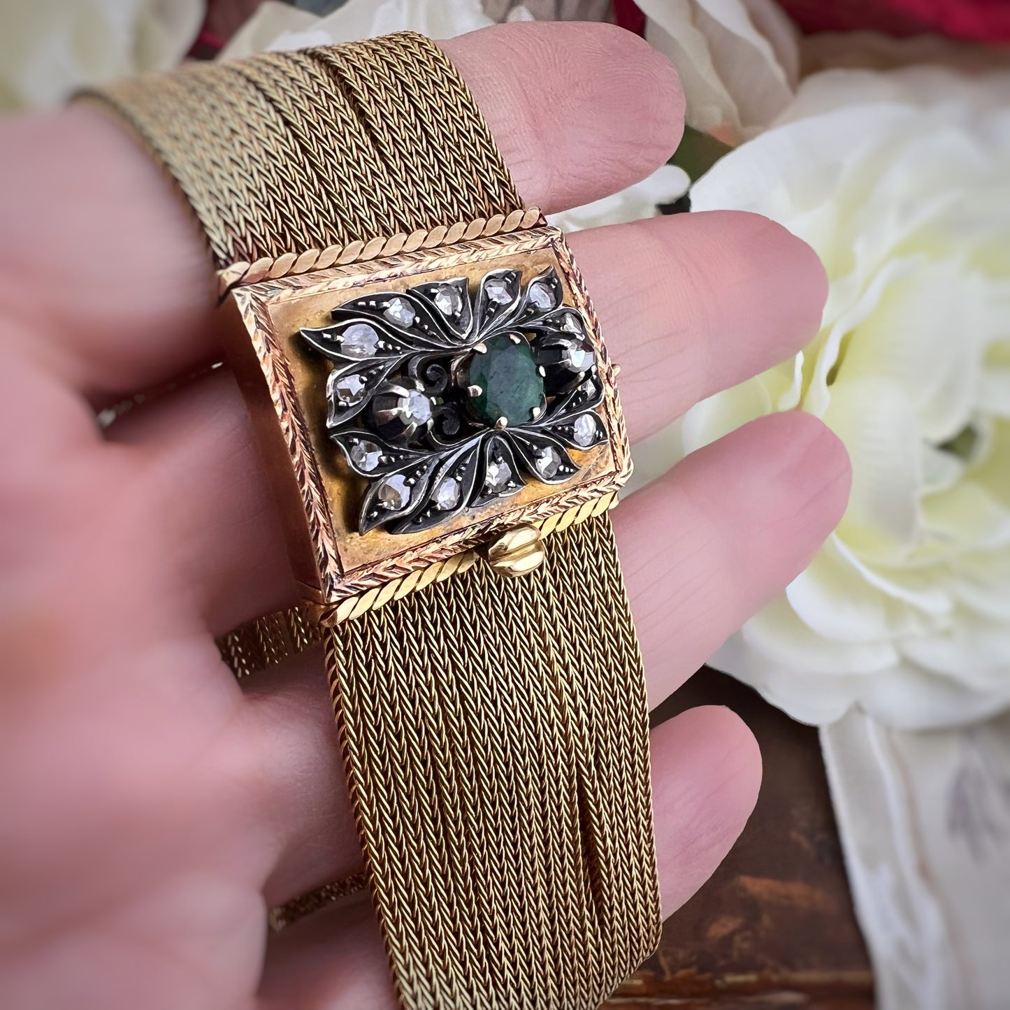 Bracciale italiano in oro 18k smeraldo e diamanti del 1960