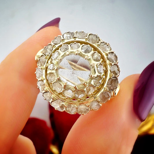 Grande anello Margherita in oro giallo 18 kt con diamanti antichi – Primi ’900