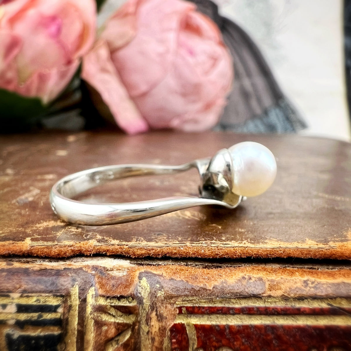 Anello toi et moi con perla e diamante, oro 18k e perla. Anni ‘50