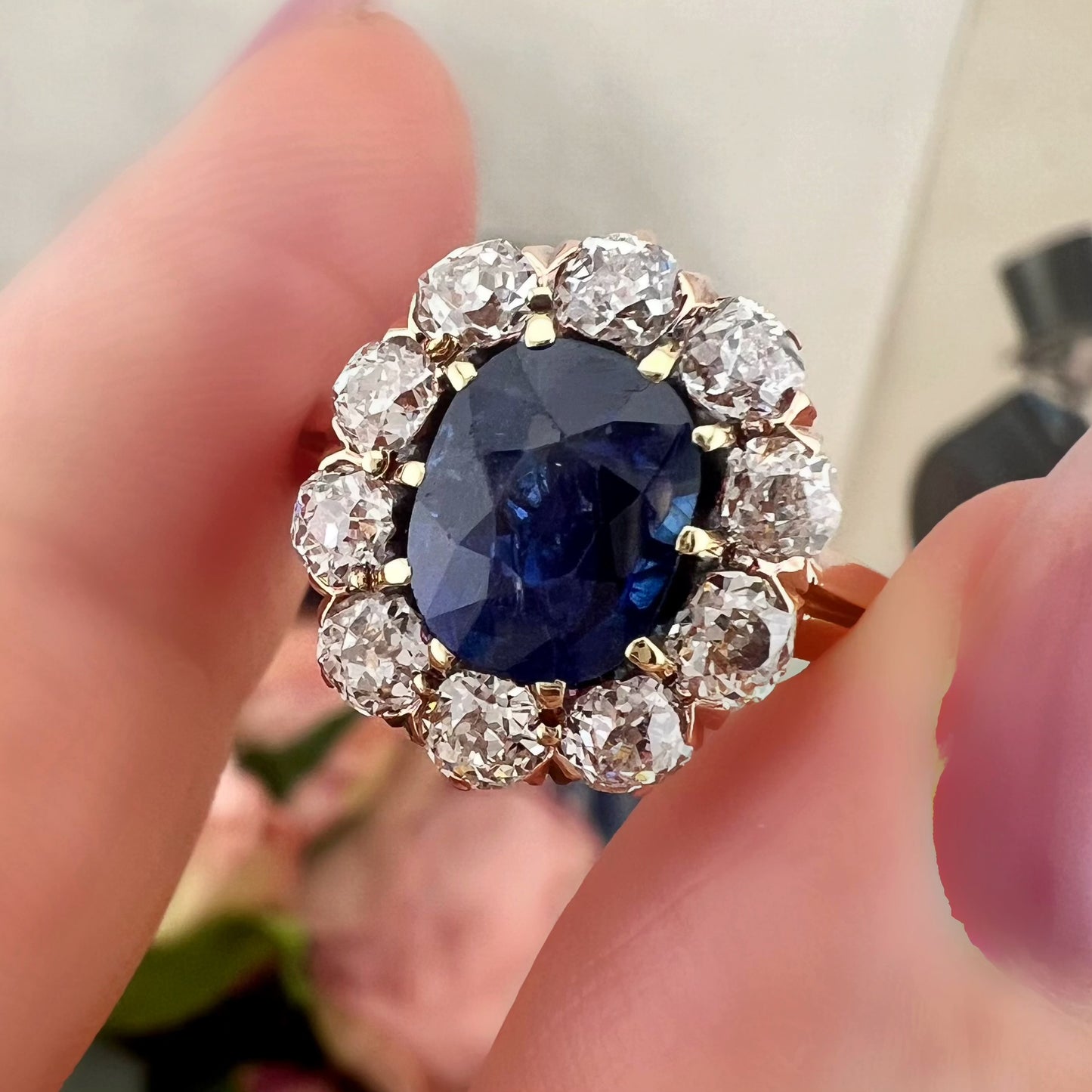 Anello Margherita Belle Époque con Zaffiro Naturale e Diamanti Old Mine | Fine XIX - Inizio XX secolo