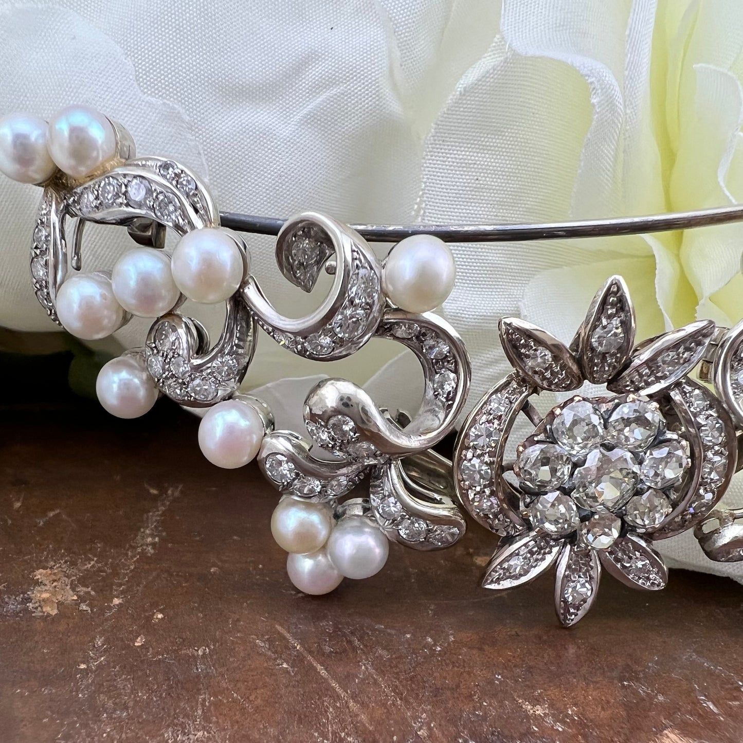 Pendente, diadema, spilla in oro 18 k diamanti old mine, perle - gioiello trasformabile anni ‘30