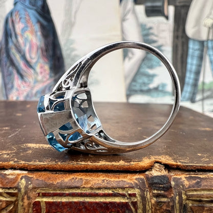 Anello Art Déco con acquamarina – Europa, circa 1930