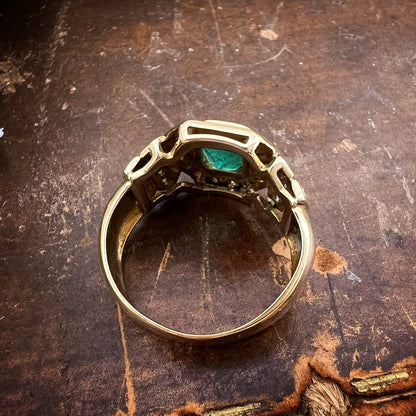 Anello ottagono smeraldo e diamanti oro 18 ct