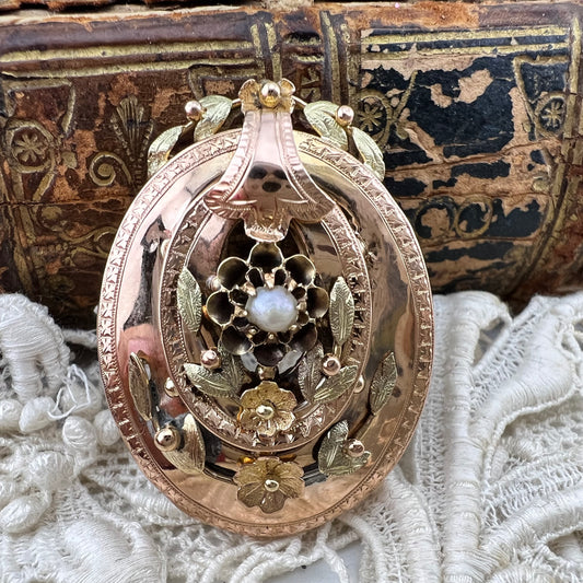 Pendente/spilla borbonico in oro giallo e rosa 18k con perlina centrale – Italia preunitaria, metà XIX secolo