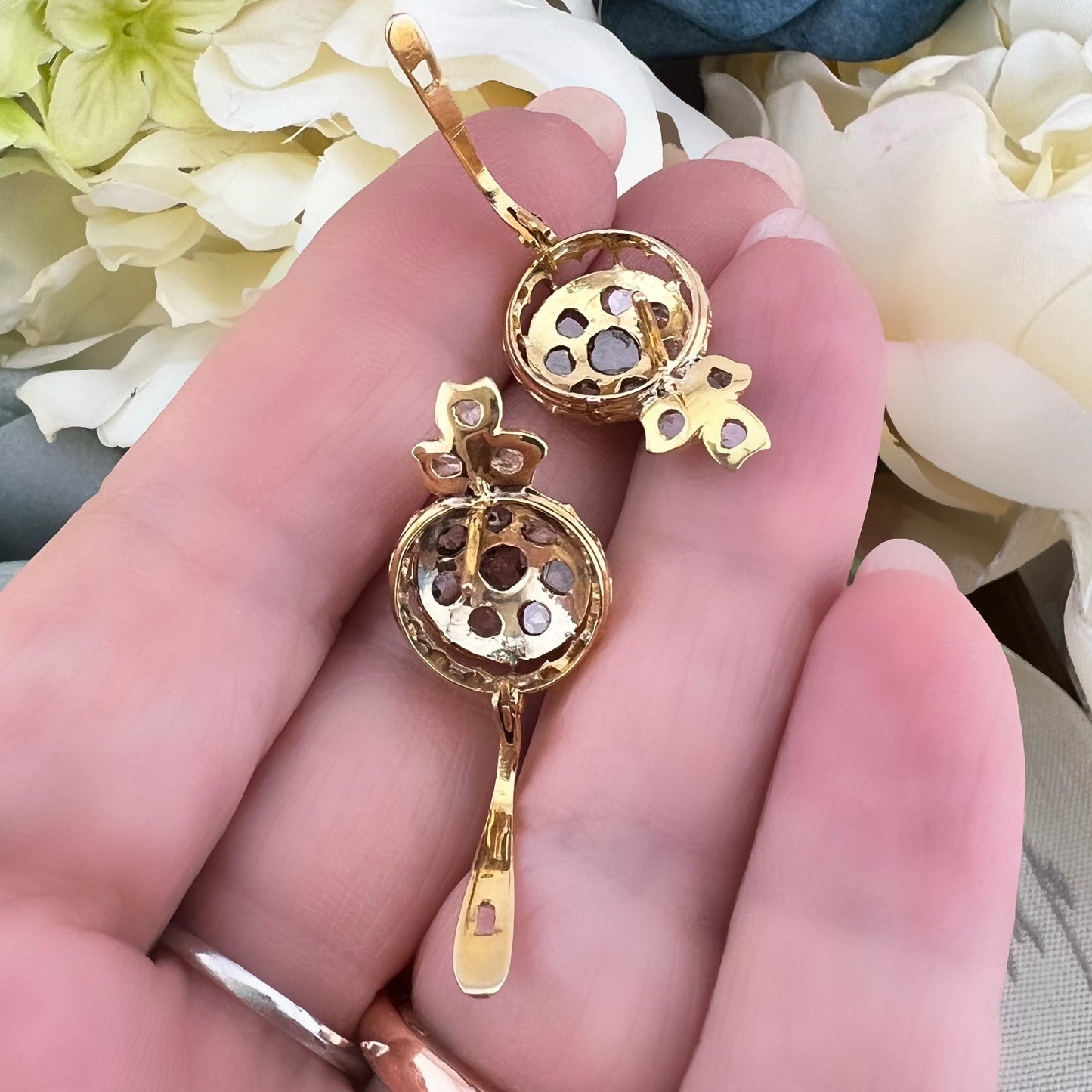 Orecchini antichi a margherita e trifogli i oro giallo 18k e diamanti taglio rosetta