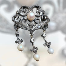 Carica l&#39;immagine nel visualizzatore di Gallery, Spilla/pendente in oro, diamanti e perle
