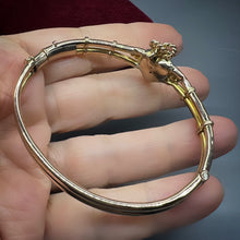 Carica l&#39;immagine nel visualizzatore di Gallery, Bracciale vittoriano con cuore e cima annodata
