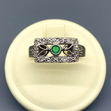 Carica l&#39;immagine nel visualizzatore di Gallery, Anello vintage con smeraldo e brillanti
