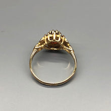 Carica l&#39;immagine nel visualizzatore di Gallery, Pregiato anellino vintage in oro e granati
