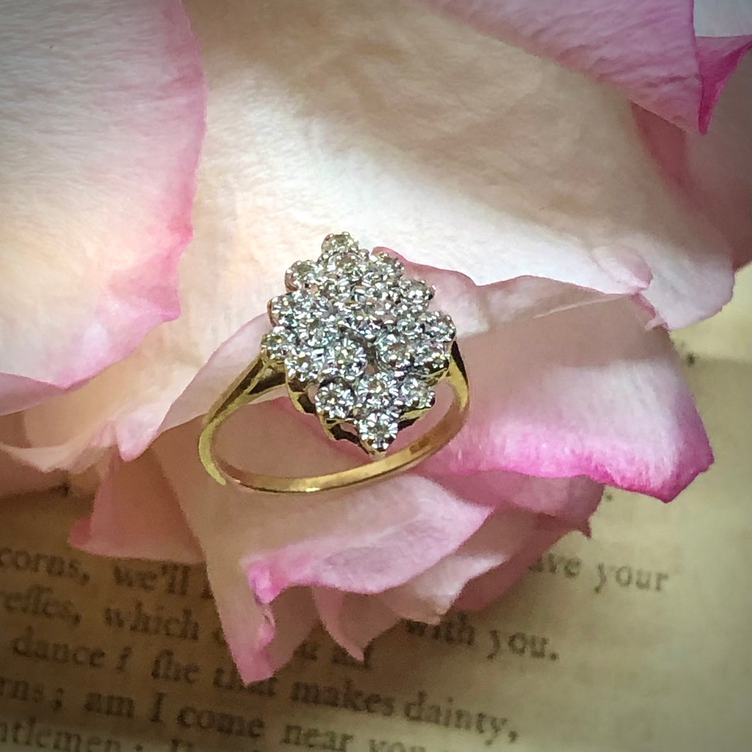 Anello vintage con losanga di brillanti