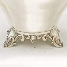 Carica l&#39;immagine nel visualizzatore di Gallery, Caffettiera vittoriana in argento firmata da Charles Reily &amp; George Storer Londra 1843
